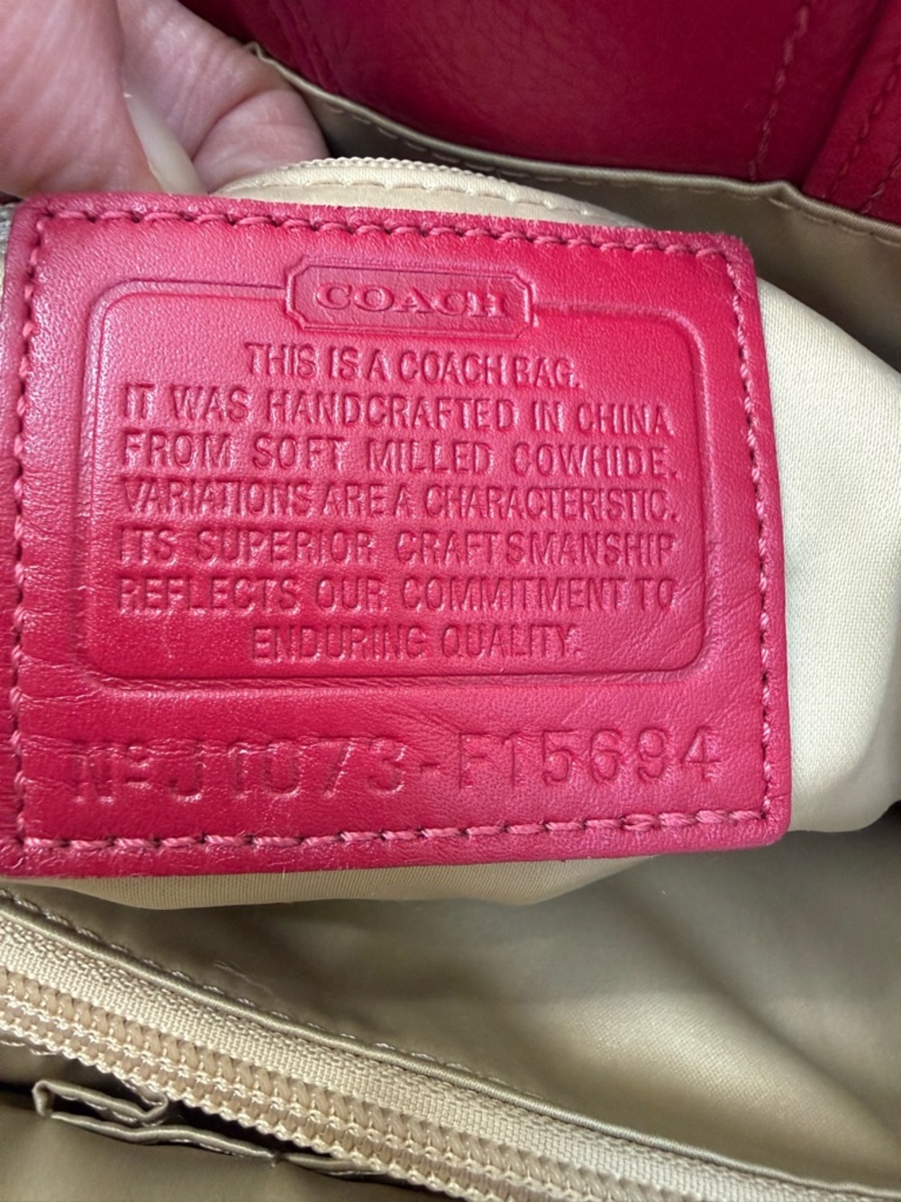 Coach Red Pebble Leather Hampton TurnLock F15694 Shoulder Bag Purse Hobo - Picture 11 of 17